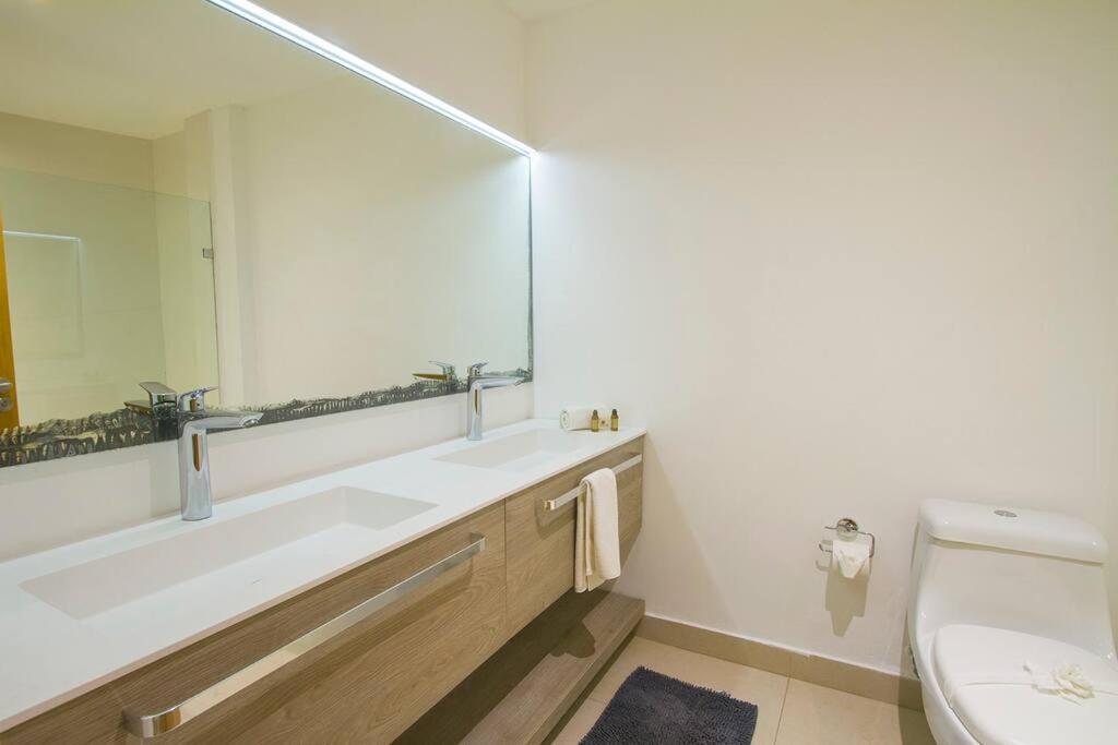 Glamorous 2 Bedroom Apartment / Up To 6 Ppl Playa del Carmen Extérieur photo